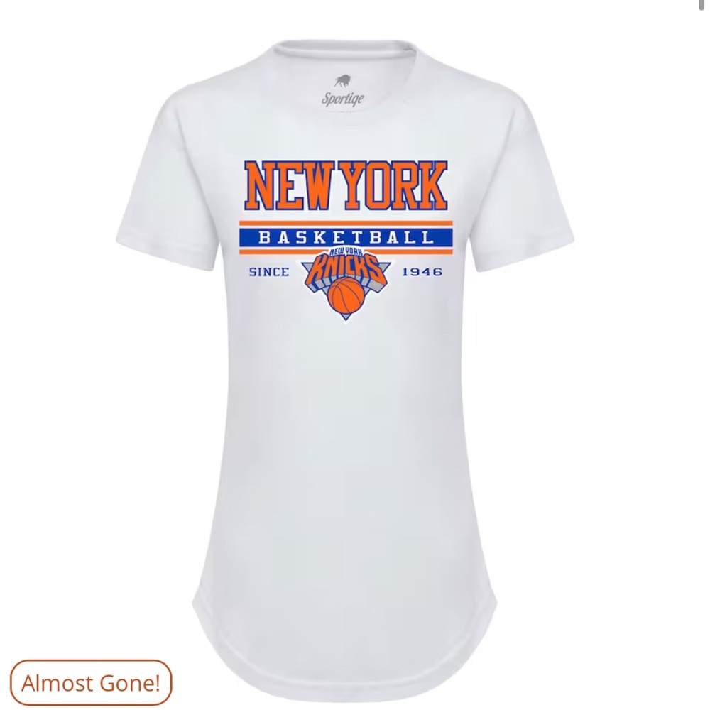 New York Knicks Sportiqe Women's T-shirt